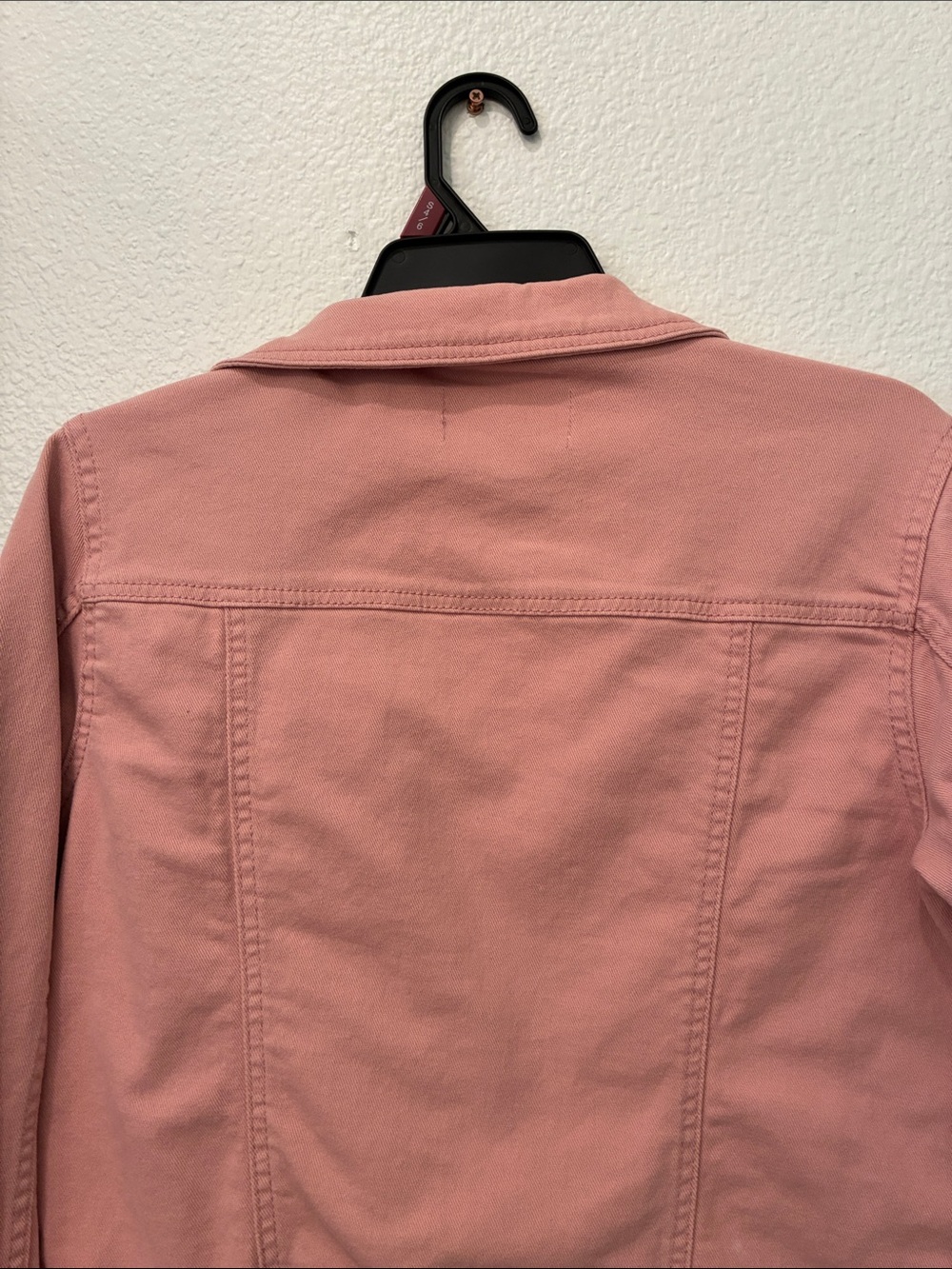 Pink jacket size small - Picture 5 of 7
